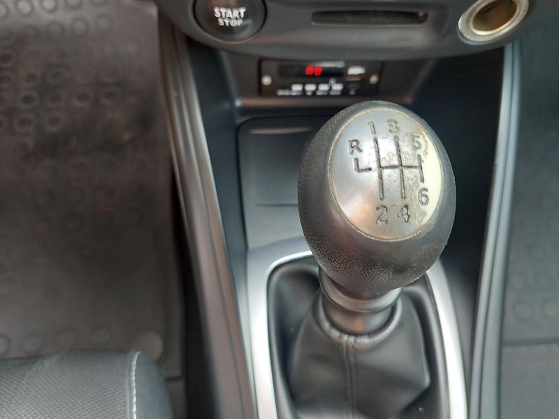 Renault Mégane (2011) III. Grandtour dCi 110 - fotka 14 z 24