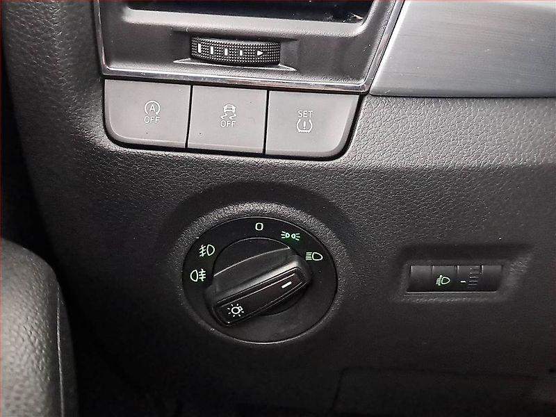 Škoda Fabia (2015) Ambition 1.0, Serv.kniha - fotka 13 z 14