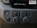 Chevrolet Silverado (2025) High Country 6.2 V8  - náhled 28