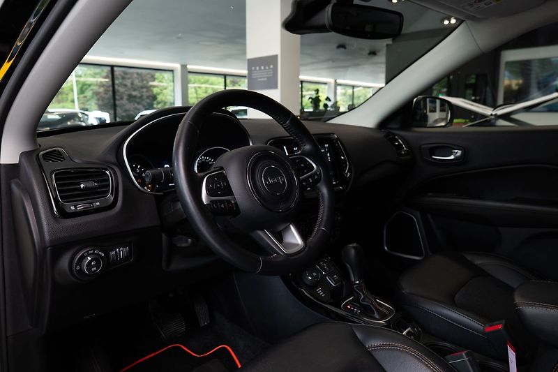 Jeep Compass - fotka 5 z 21