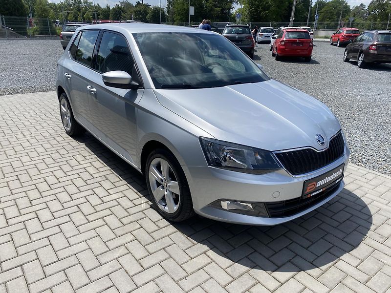 Škoda Fabia 1.2 TSI 66kW - ALU - PDC - fotka 6 z 41
