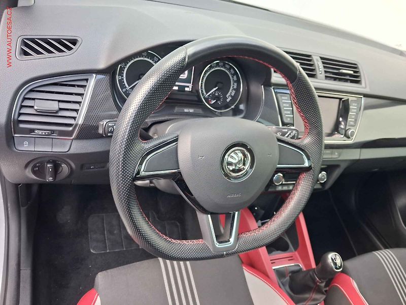 Škoda Fabia (2018) 1.0 TSi, MC, panor, +kola - fotka 12 z 15