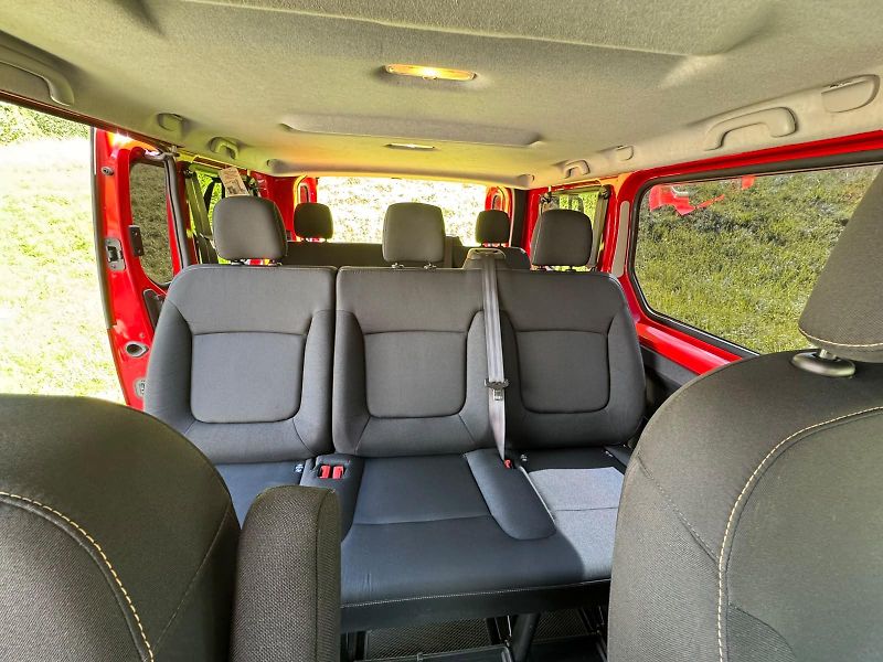 Renault Trafic (2015) - fotka 12 z 14