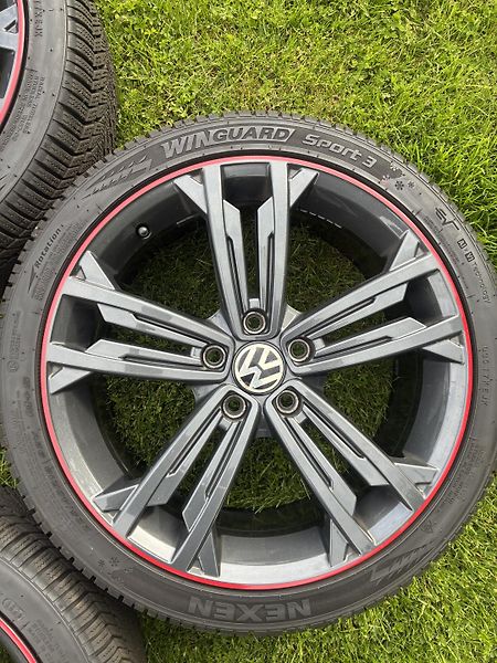 Volkswagen Golf (2018) GTI 7.5 Performance  - fotka 19 z 20