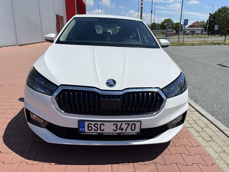 Škoda Fabia 1.0 MPi Ambition Plus 59 kW - fotka 3 z 34