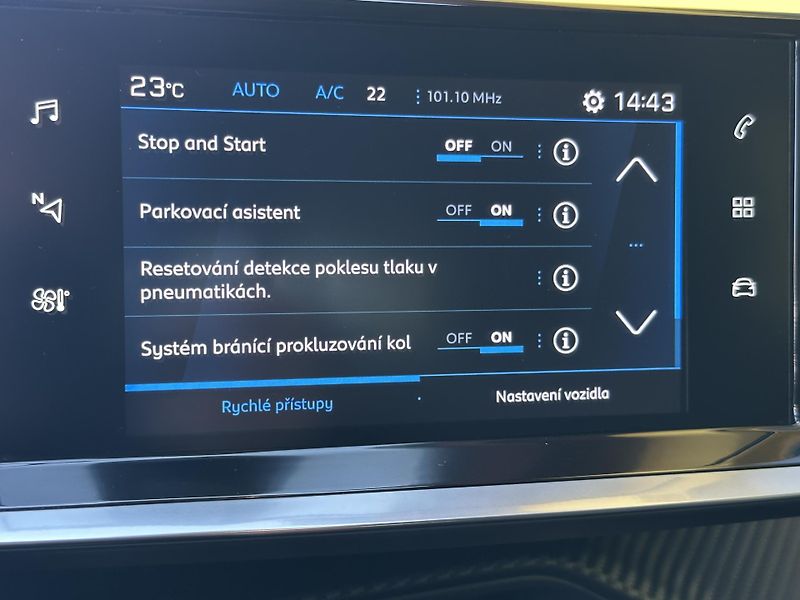Peugeot 208 (2021) 1.2 PureTech ALLURE *AUTOMAT  - fotka 19 z 41