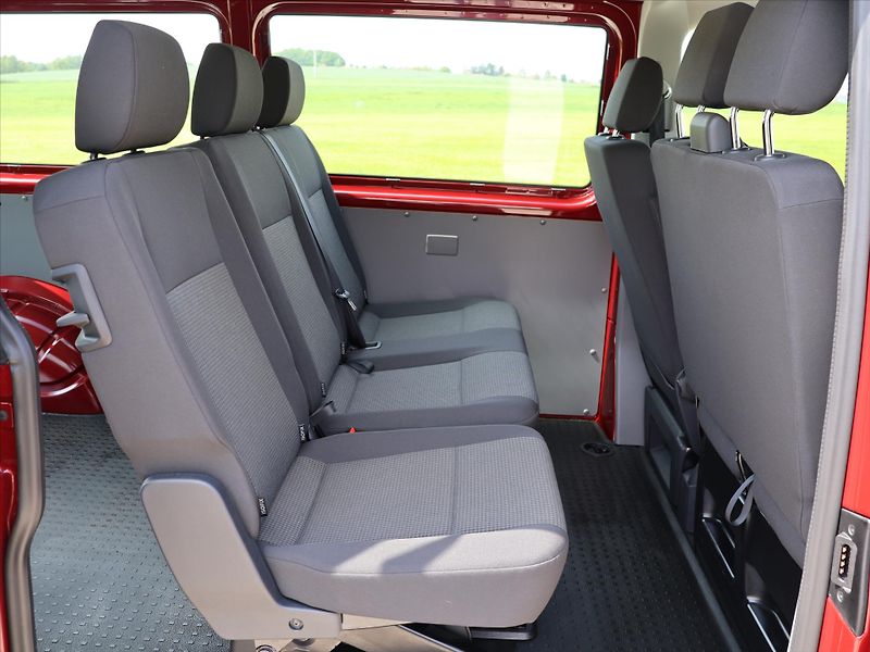 Volkswagen Transporter 2,0 TDI Long 6-Míst CZ DPH - fotka 12 z 25