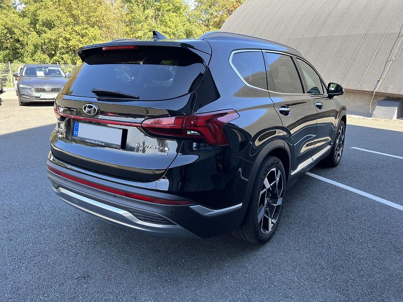 Hyundai Santa Fe 2.2 CRDi LUXURY PANORAMA 7MÍST - fotka 4 z 21