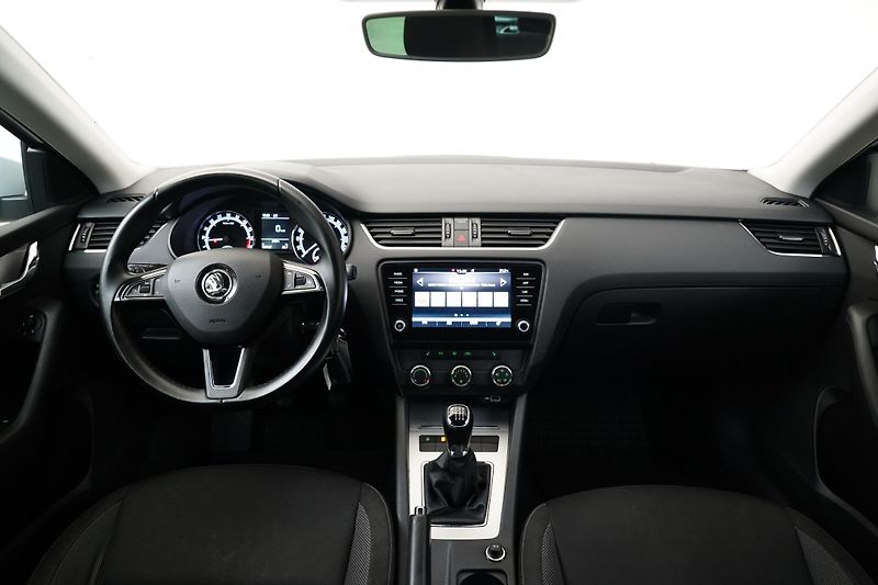 Škoda Octavia - fotka 6 z 6