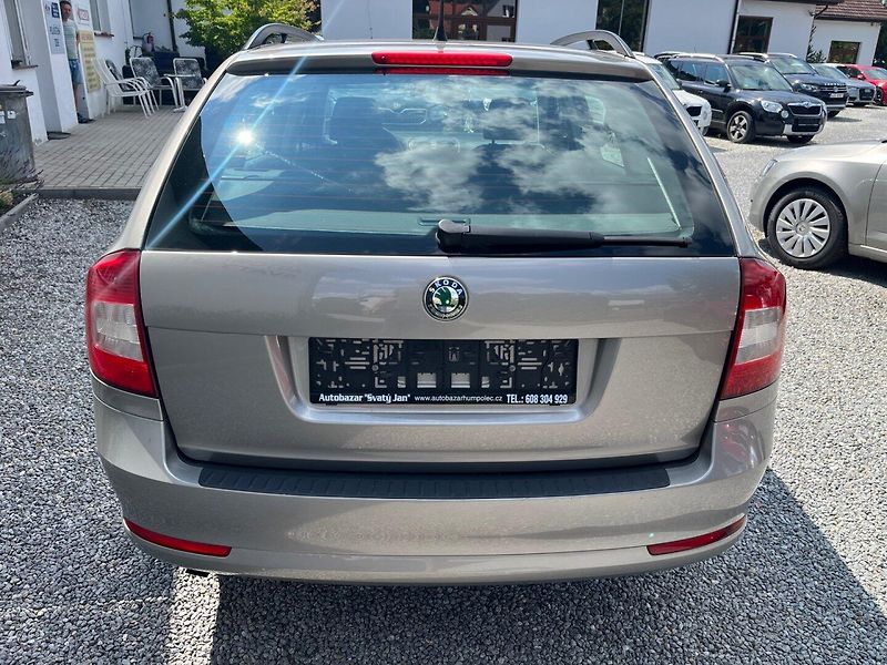 Škoda Octavia (2012) 1.2 TSI - fotka 3 z 27