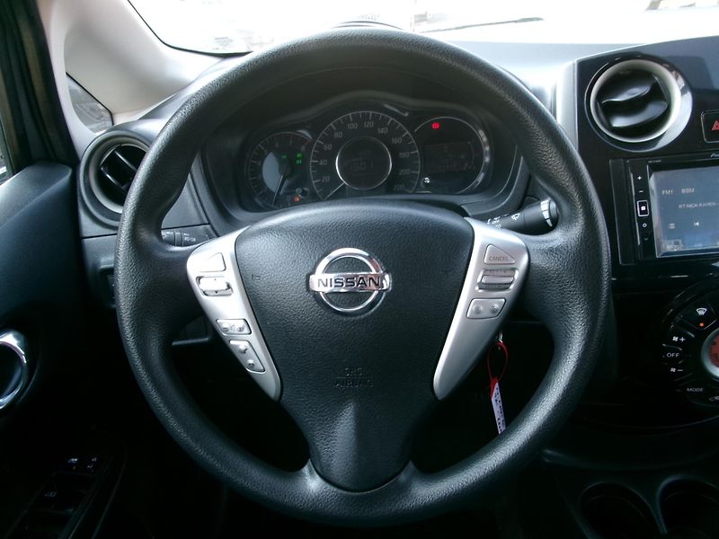 Nissan Note (2013) 1.2i AC BT HF ALU TEMP - fotka 15 z 28