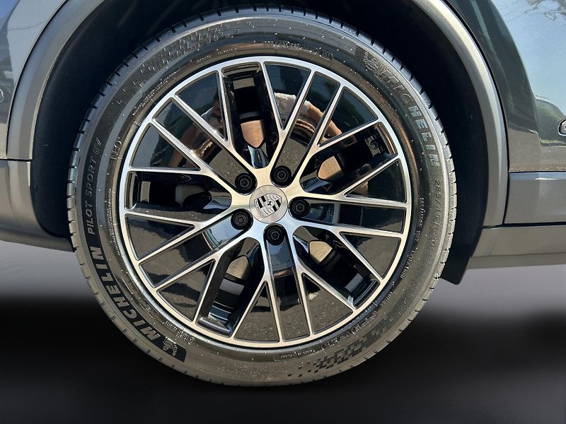Porsche Macan (2026) 4 - fotka 13 z 30