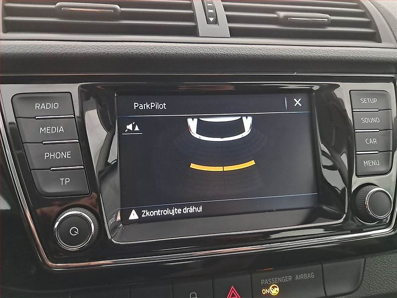 Škoda Fabia (2018) Style 1.0 TSI, Tempomat - fotka 16 z 19
