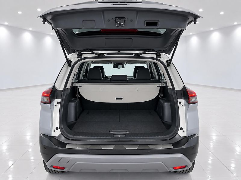 Nissan X-Trail (2023) - fotka 10 z 29