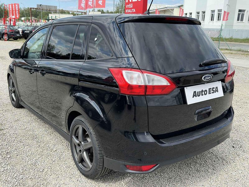 Ford Grand C-MAX (2018) 2.0TDCI, servis.kniha - fotka 6 z 19