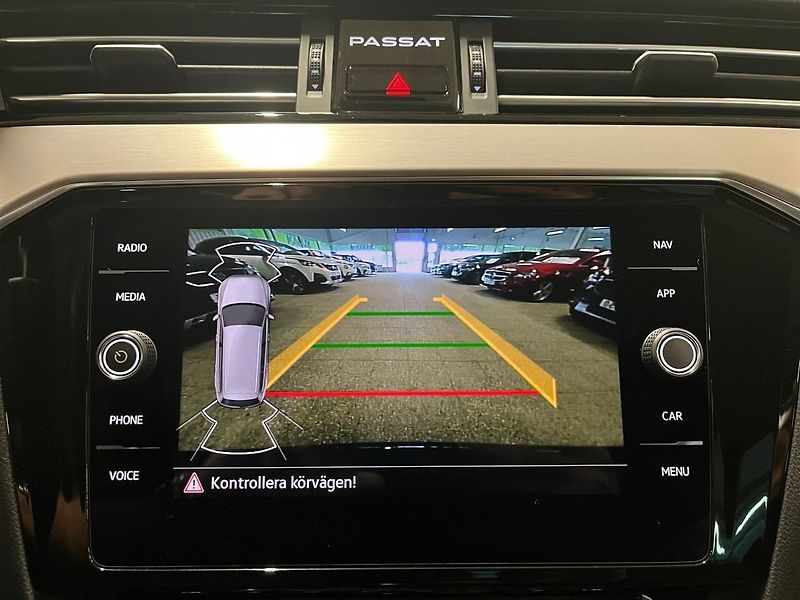 Volkswagen Passat TDI 4M 140kW Kam NezTop Paměť - fotka 18 z 22