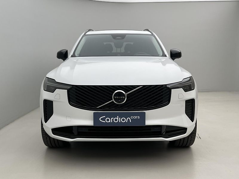Volvo XC90 (2026) T8 AWD RECHARGE ULTRA DARK - fotka 17 z 46