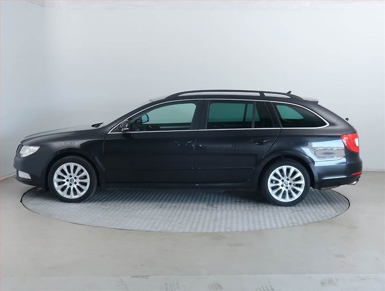Škoda Superb (2013) Ambition 2.0 TDI, Automat - fotka 3 z 18