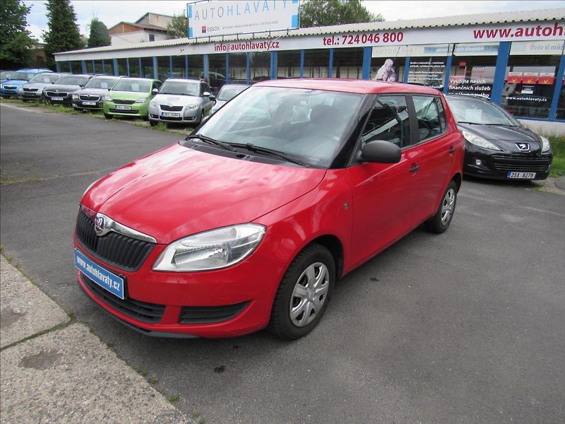 Škoda Fabia 1,2 i 44kW Active - fotka 1 z 28