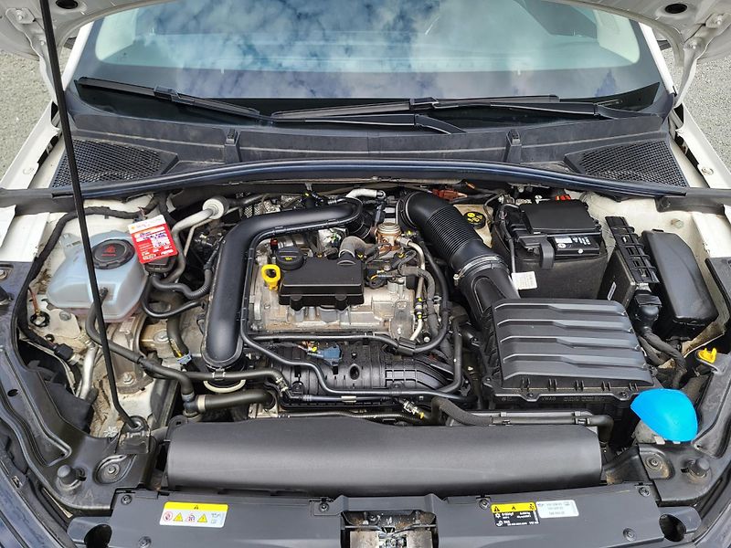 Škoda Fabia IV 1.0 TSI STYLE - fotka 31 z 44