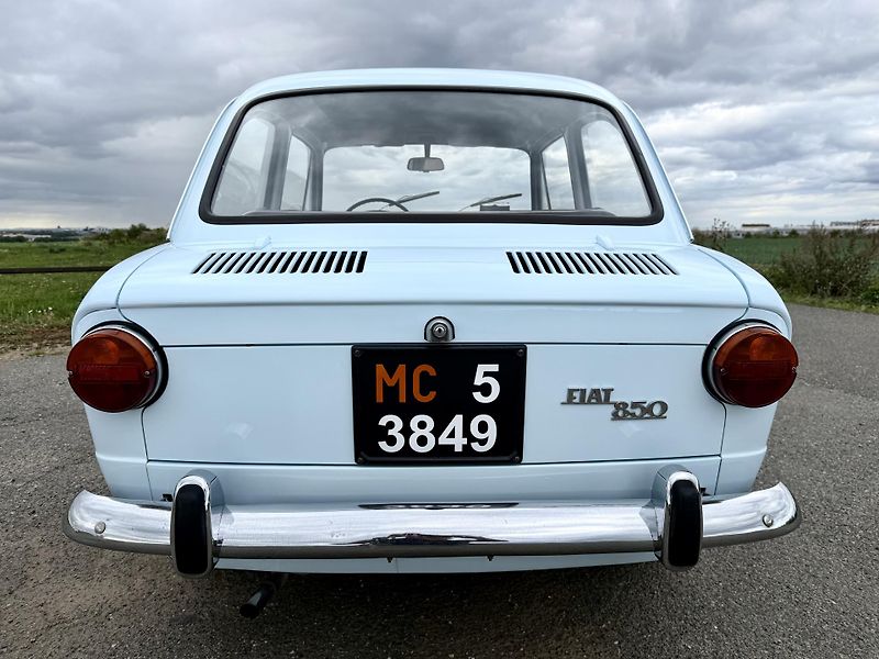 Fiat 850 100 G Berlina Super - fotka 13 z 26
