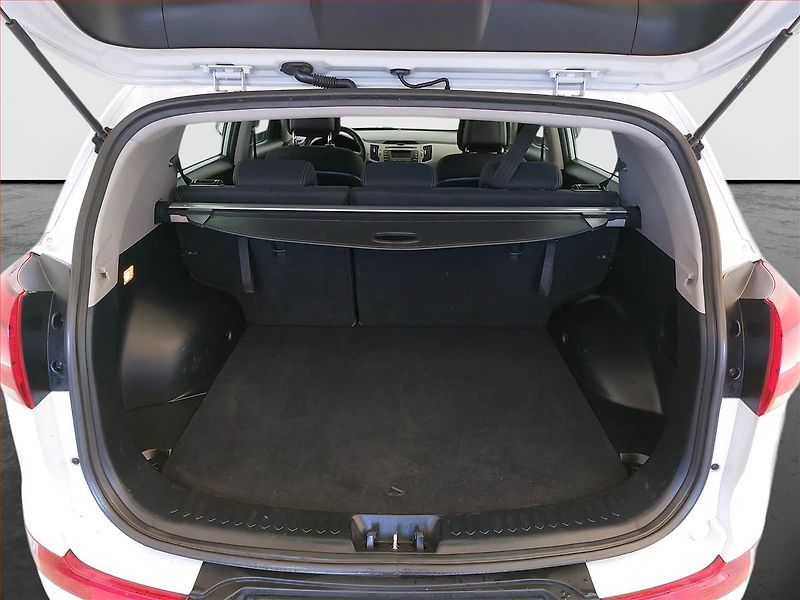 Kia Sportage (2015) 1.6 GDI, Serv.kniha, Xenony - fotka 11 z 13