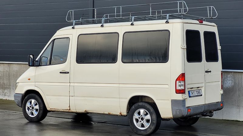 Mercedes-Benz Sprinter (2002) 2,7 CDI 115 KW 9 MÍST - fotka 6 z 16