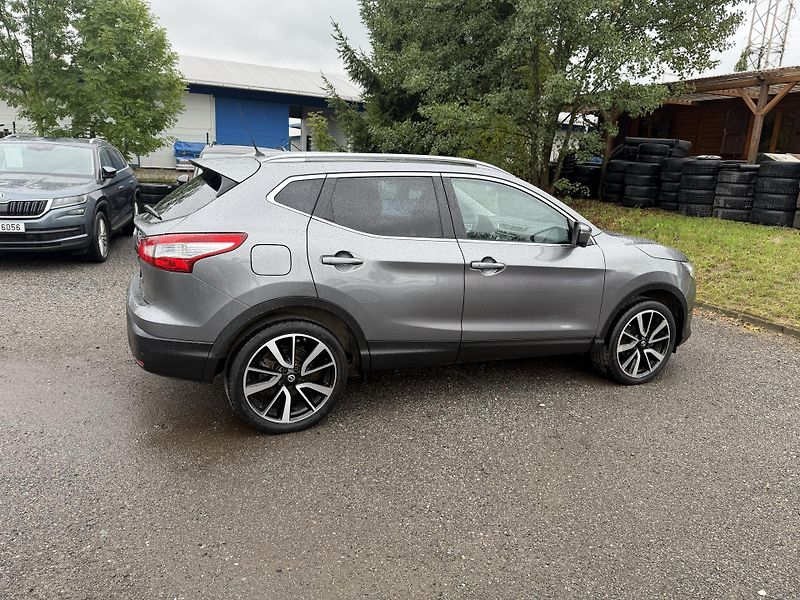 Nissan Qashqai 1.6 DiG-T,ČR - fotka 7 z 20