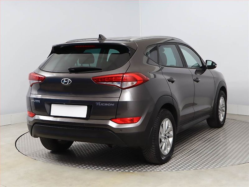 Hyundai Tucson (2016) 1.7 CRDi, Serv.kniha, Navi - fotka 5 z 16