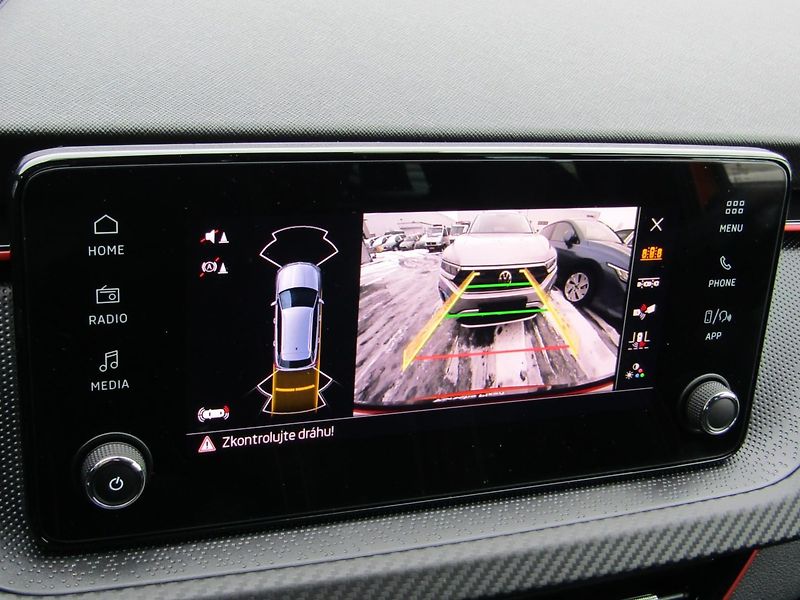 Škoda Kamiq (2026) Monte Carlo 1.0 TSI 85 kW - fotka 30 z 30
