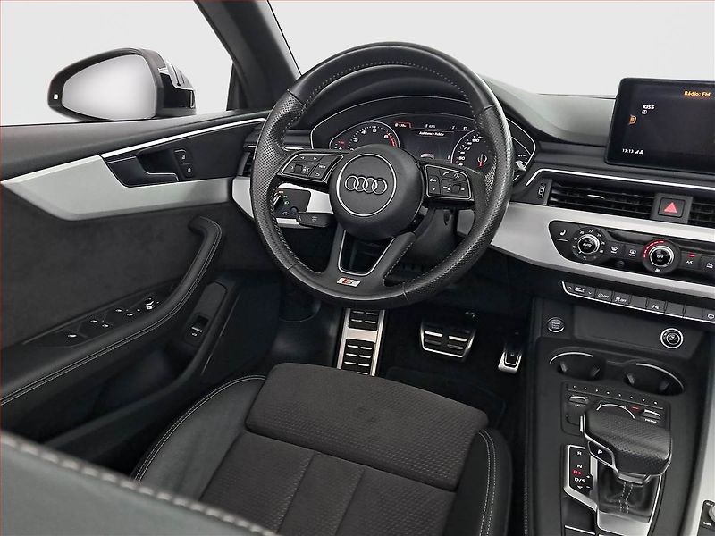Audi A5 (2017) S-Line 2.0 TFSI - fotka 7 z 26