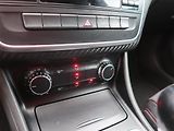 Mercedes-Benz Třídy A (2013) AMG line A 200 CDI, Kůže, Navi - náhled 14