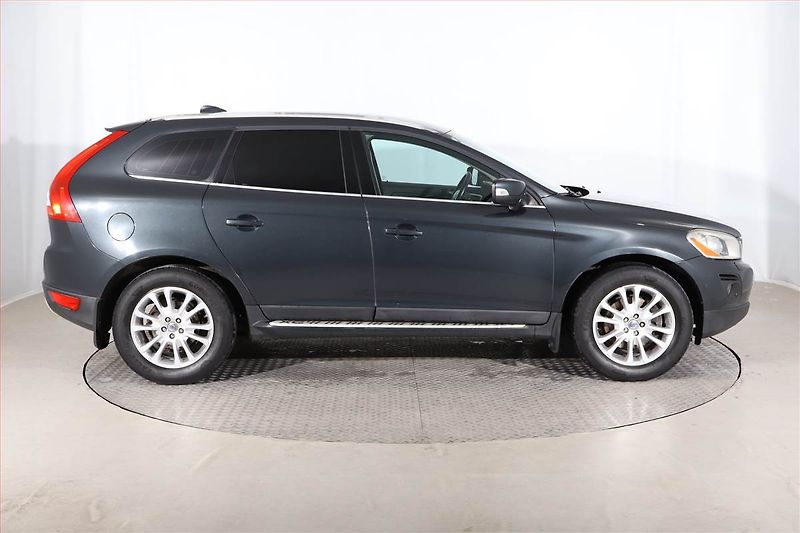 Volvo XC60 (2009) D4, 4X4, Automat, Serv.kniha - fotka 6 z 26