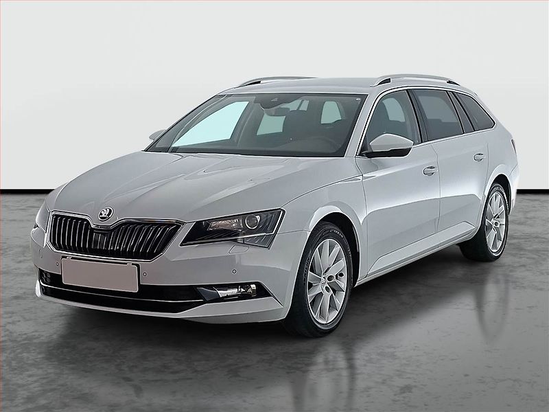 Škoda Superb (2019) 2.0 TDI, Navi, Bi-Xenony - fotka 2 z 21