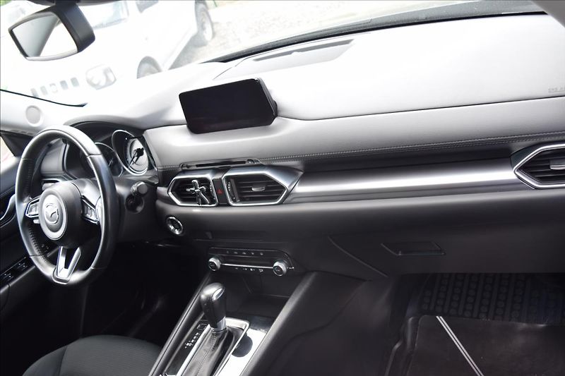 Mazda CX-5 2,2 d 110KW AUTOMAT TAŽNÉ ALU - fotka 22 z 50
