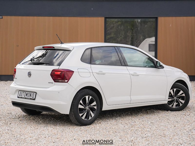 Volkswagen Polo (2018) 1.0 Tempomat, Klíma, Výhrev s. - fotka 2 z 21