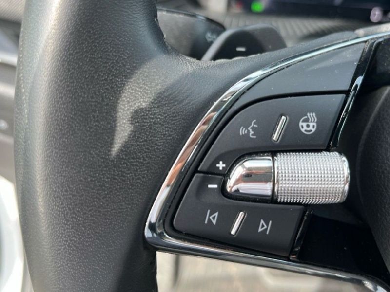 Škoda Octavia 2,0D,110kW, STYLE,4X4, DPH - fotka 16 z 20