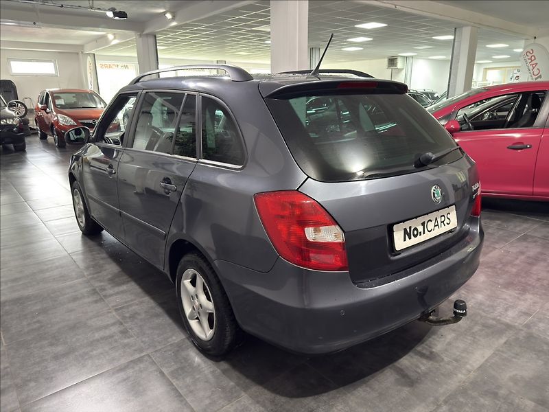 Škoda Fabia 1,2   TSI TEMPOMAT TAŽNÉ - fotka 4 z 22