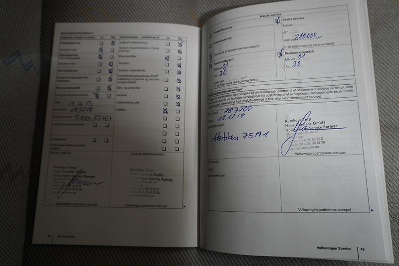 Volkswagen Transporter 2.0TDi CALIFORNIA kuchyň/spaní - fotka 27 z 37