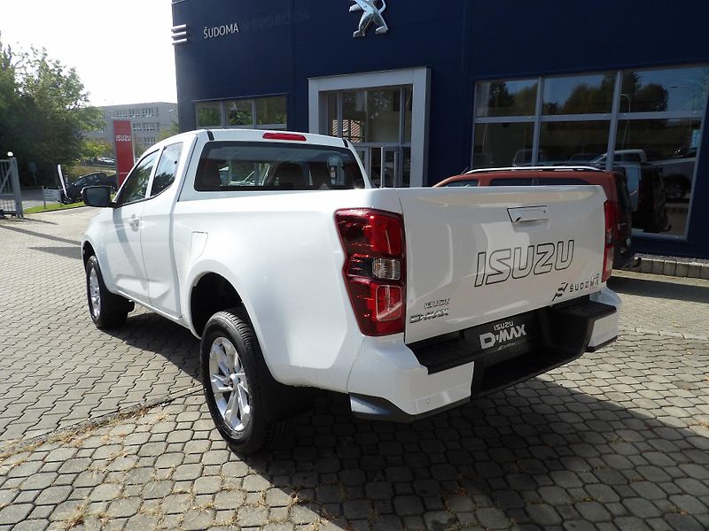 Isuzu D-Max (2026) SpaceCab LS 2.2L 163K 8st. A/T - fotka 7 z 36