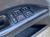 Ford Mondeo (2002) 1.8 i, AC - náhled 11