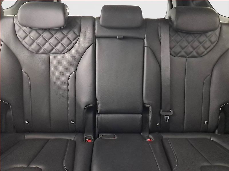 Hyundai Santa Fe (2022) 2.2 CRDi - fotka 10 z 28