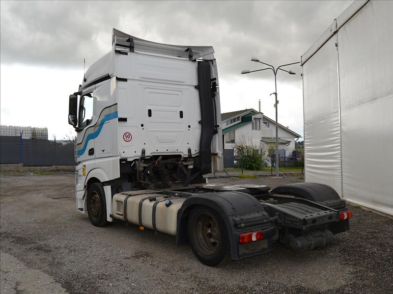 Mercedes-Benz Actros 1845 lowdeck - fotka 3 z 17