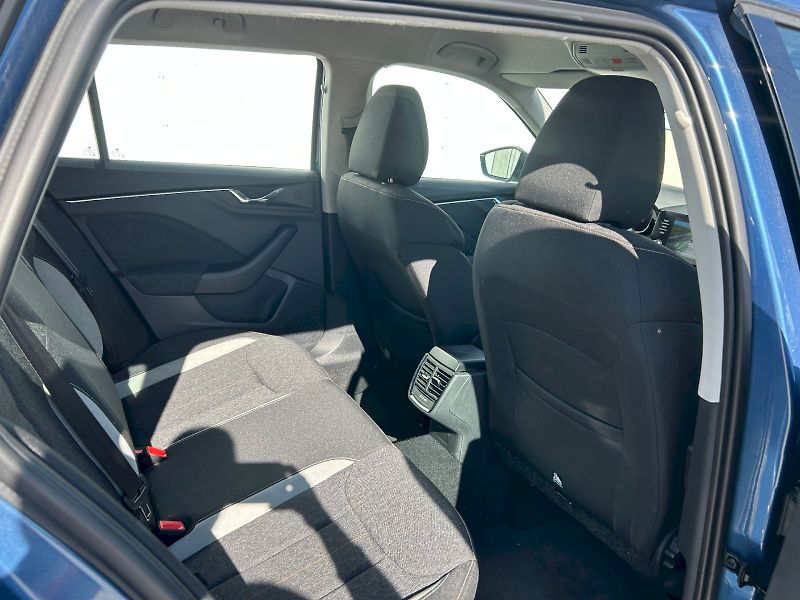 Škoda Kamiq (2021) STY TS 81/1.0 M6F - fotka 12 z 27