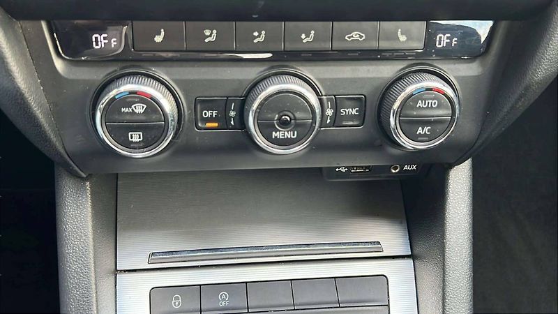 Škoda Octavia Combi Style 1,6 TDI/81 kW/3763 - fotka 20 z 42