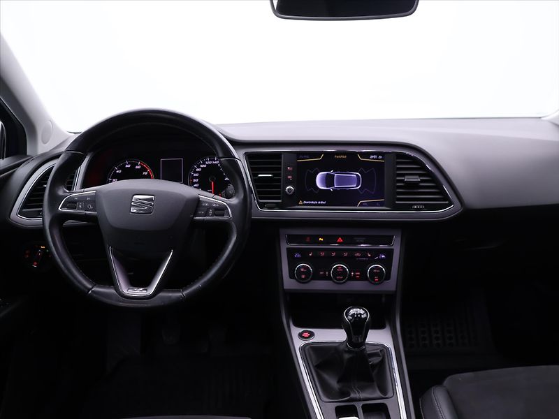 Seat Leon 1,4 TSI 92kW Xcellence CZ DPH - fotka 23 z 30