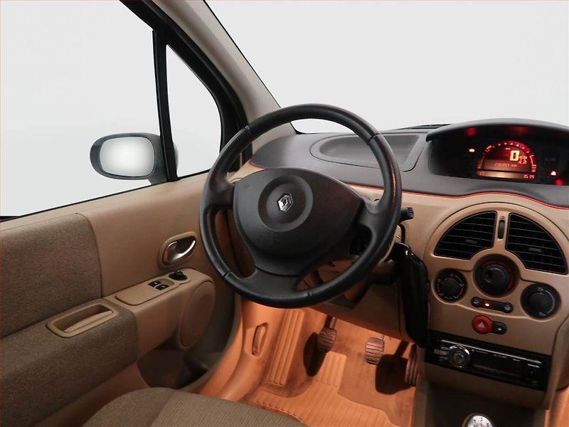 Renault Modus (2004) 1.2 16V, Klima, udržované - fotka 7 z 12