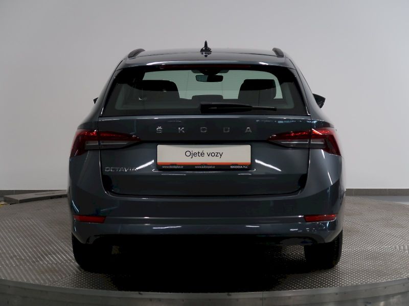 Škoda Octavia (2020) AMBITION 2.0TDI 85KW - fotka 9 z 36