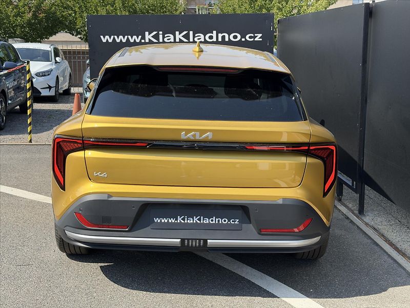 Kia K4 (2026) 1,6 T-GDi 7DCT TOP+17ALU - fotka 5 z 10