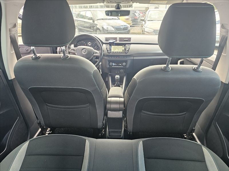 Škoda Fabia III 1,2TSi 66KW Ambition - fotka 28 z 48